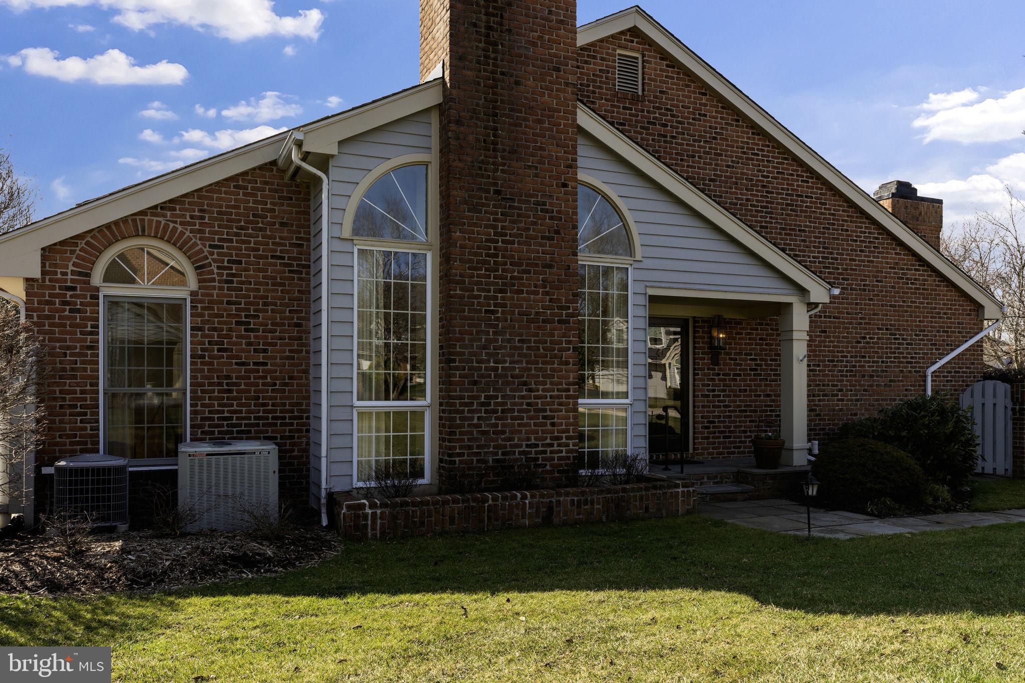 THE MEADOWS OF GREEN SPRING - Residential