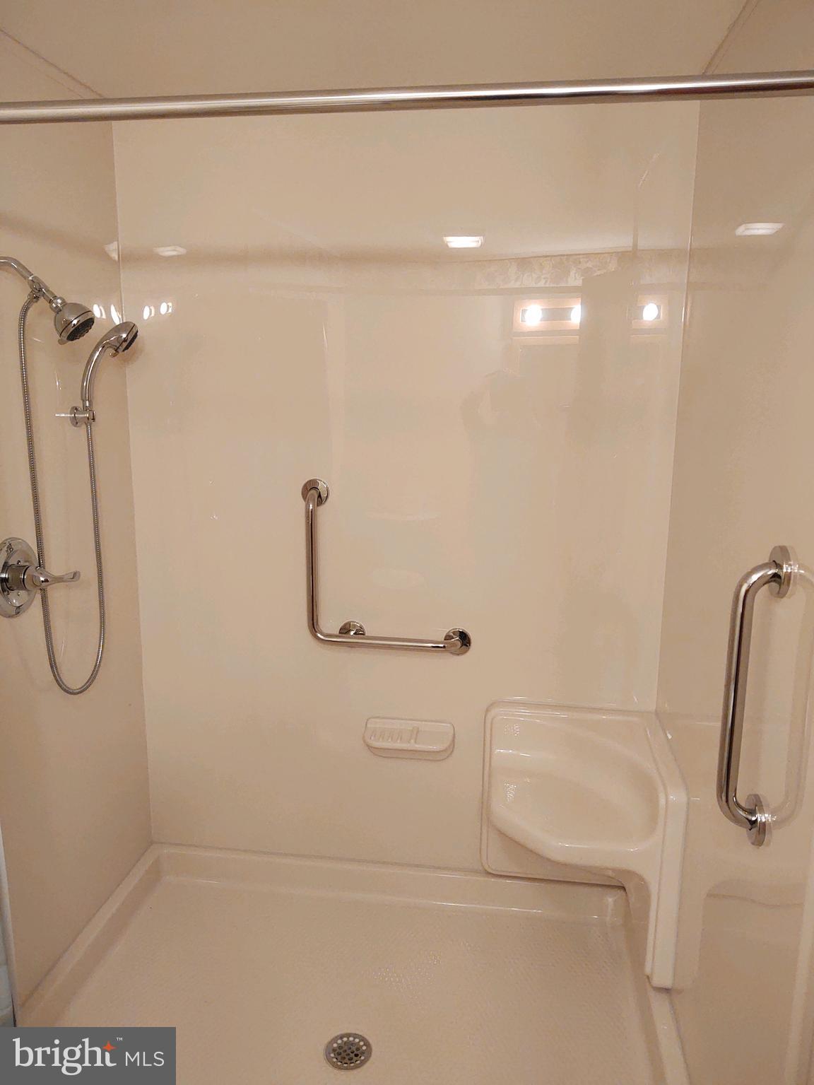 YORK TWP - Residential