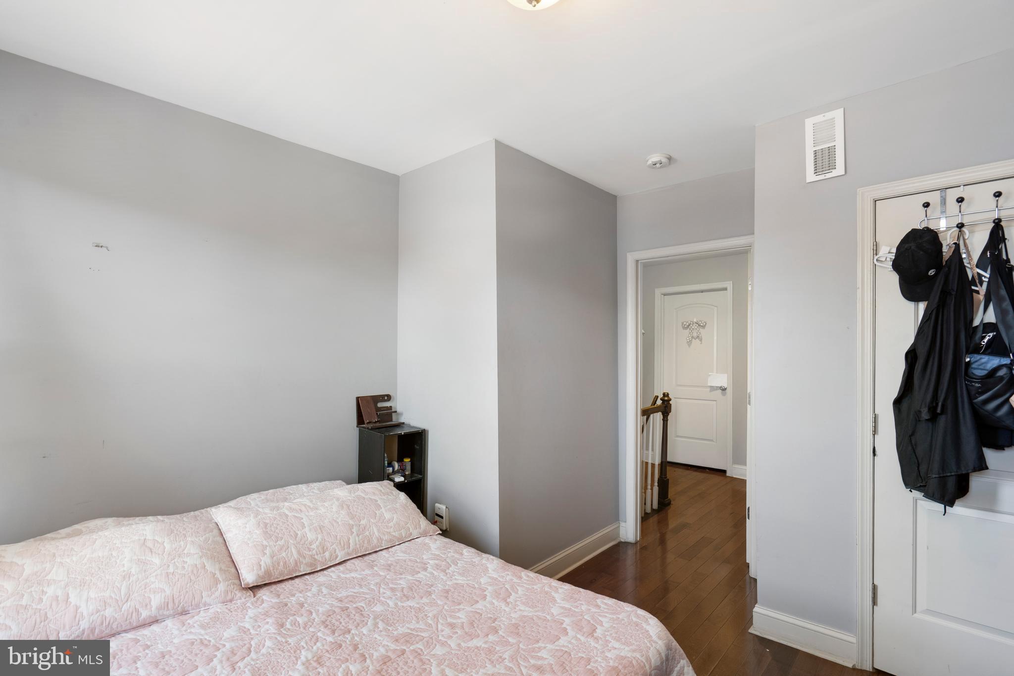 HIGHLANDTOWN - Residential