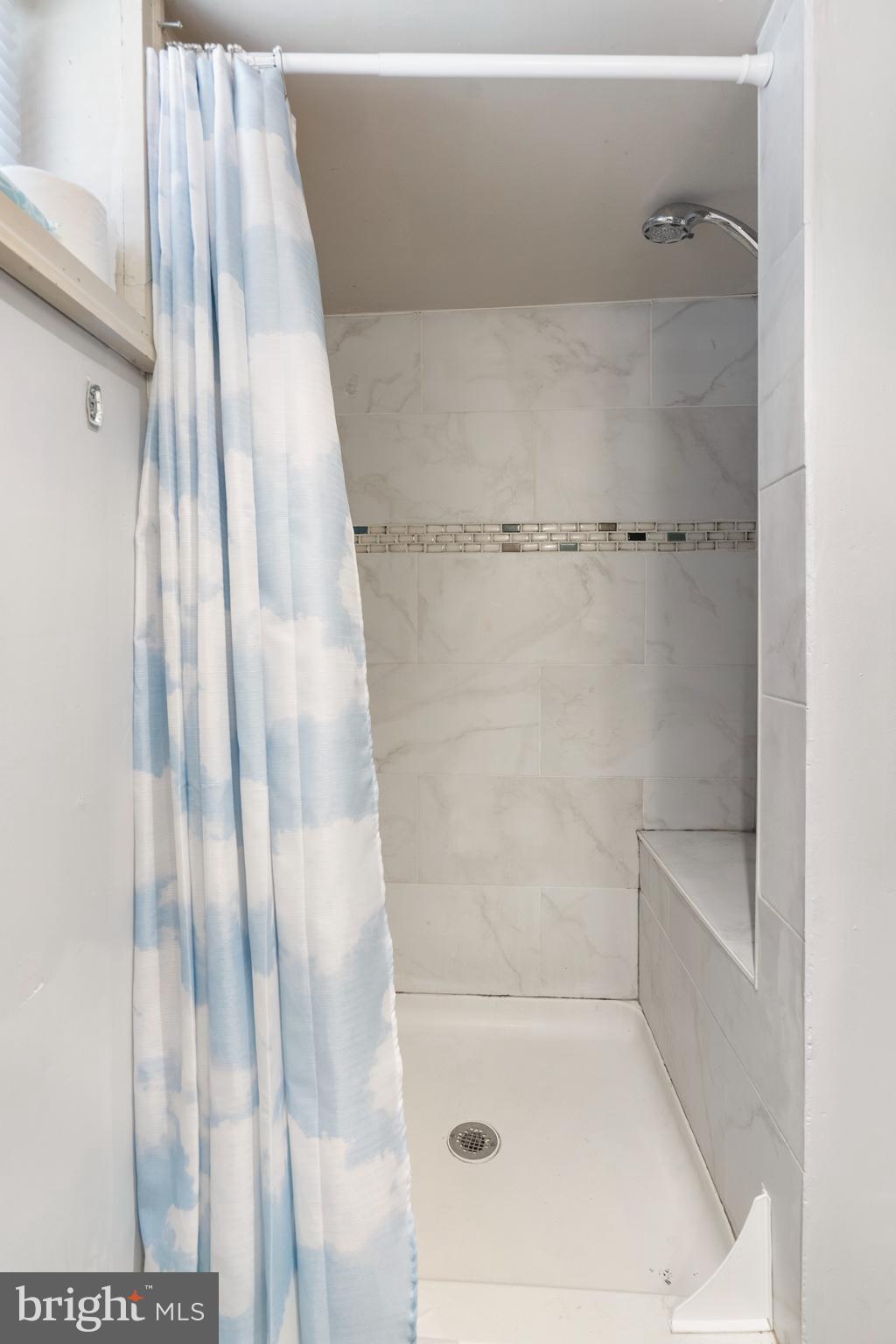 HIGHLANDTOWN - Residential