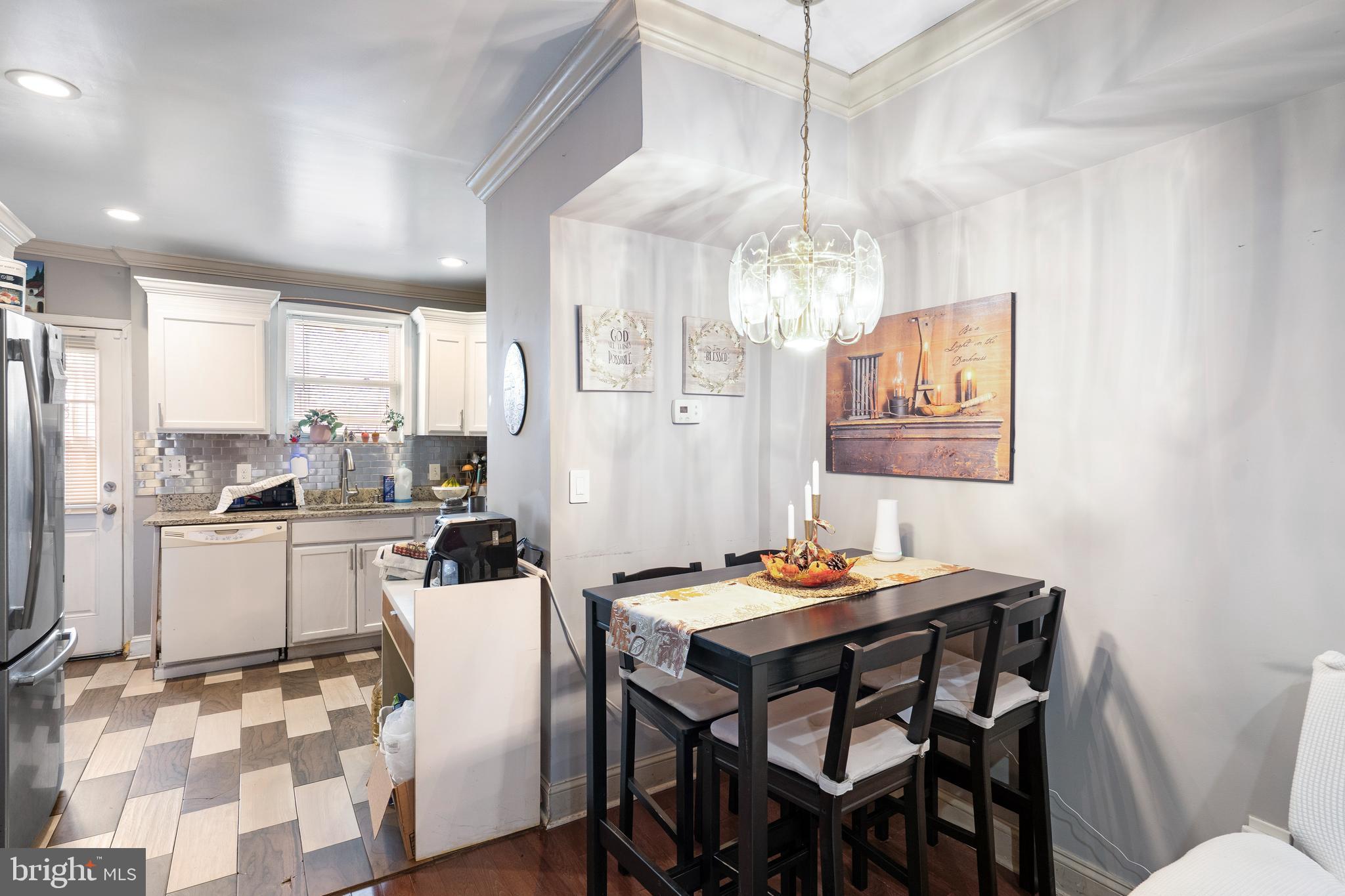 HIGHLANDTOWN - Residential