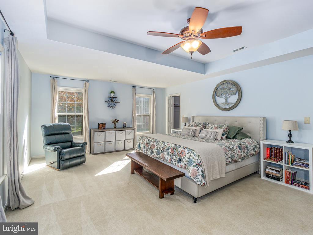 COLECHESTER VILLAGE - Residential