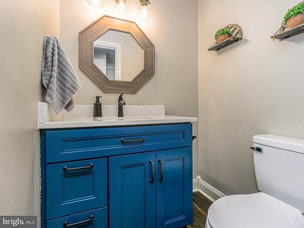 COLECHESTER VILLAGE - Residential