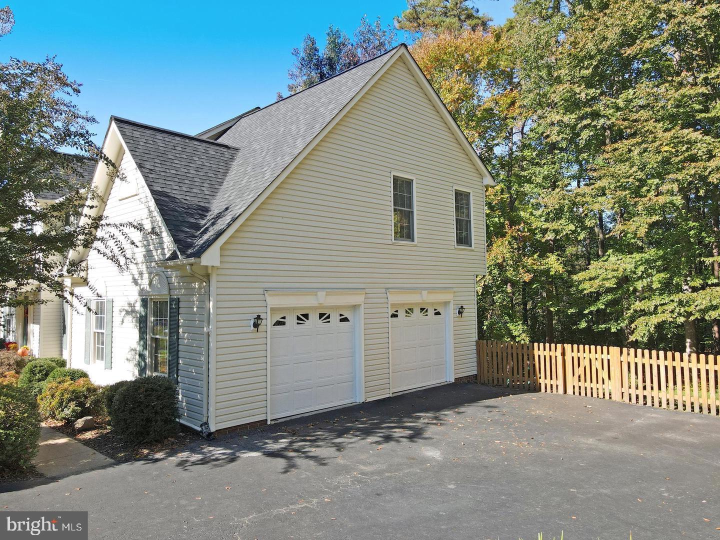 COLECHESTER VILLAGE - Residential