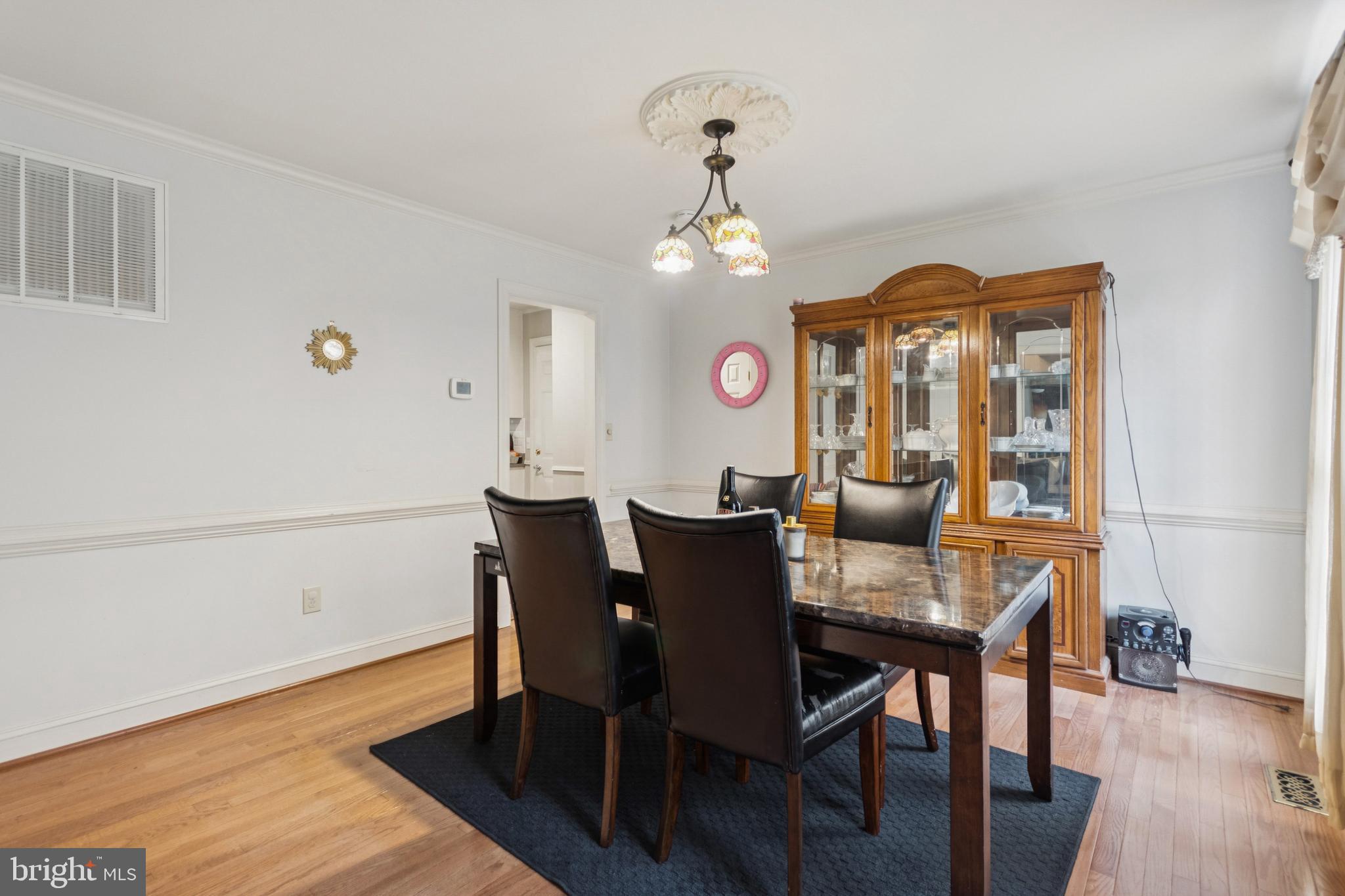 COLECHESTER VILLAGE - Residential