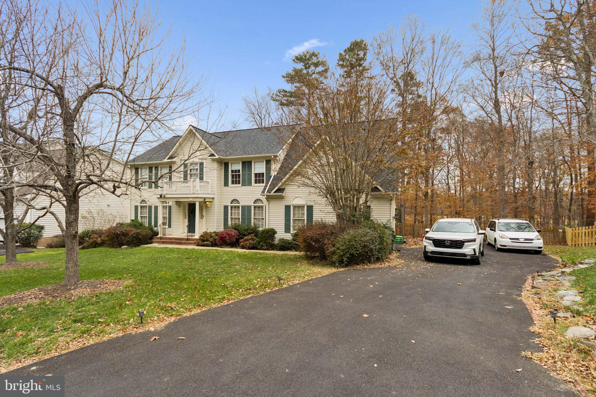 COLECHESTER VILLAGE - Residential