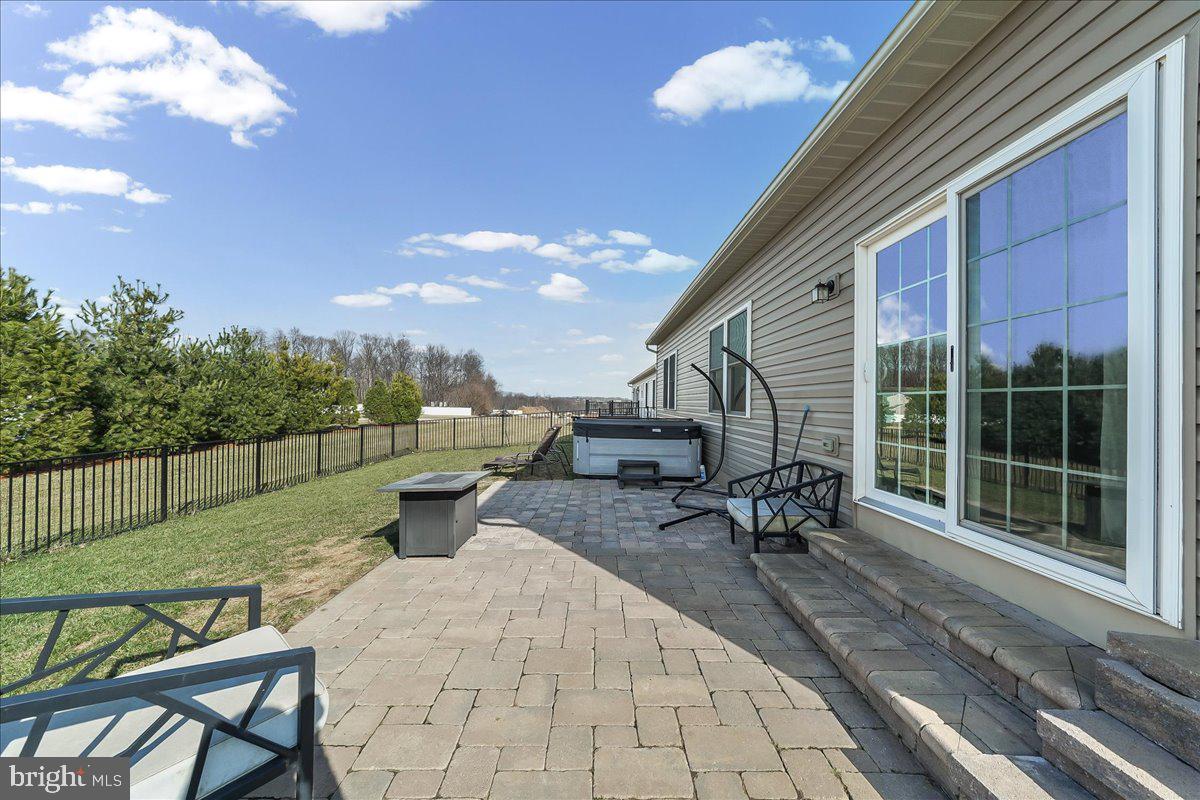 PINE VIEW ESTATES - Residential