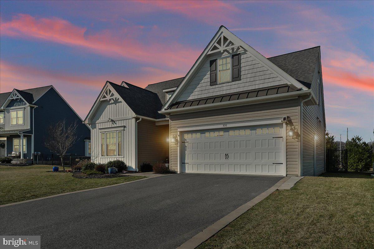 PINE VIEW ESTATES - Residential