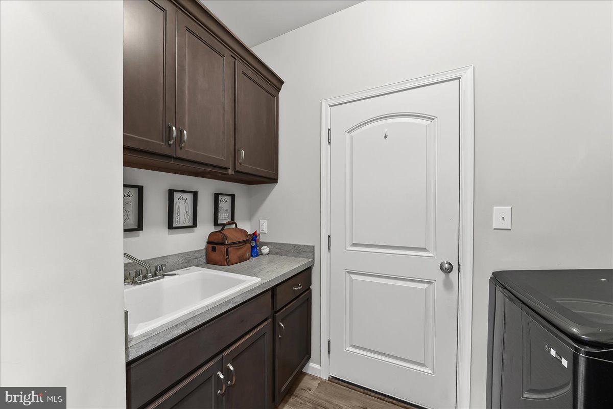 PINE VIEW ESTATES - Residential