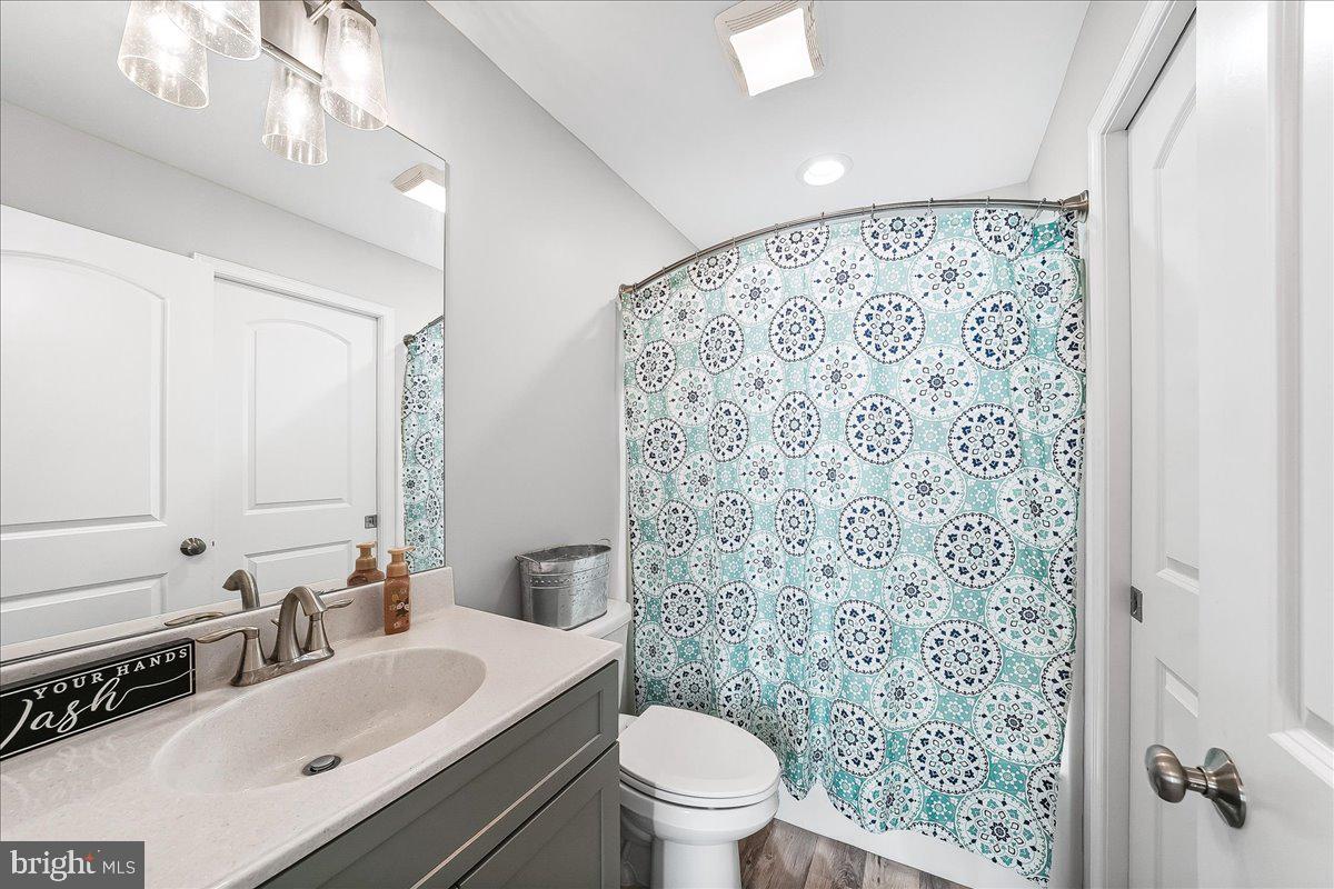 PINE VIEW ESTATES - Residential