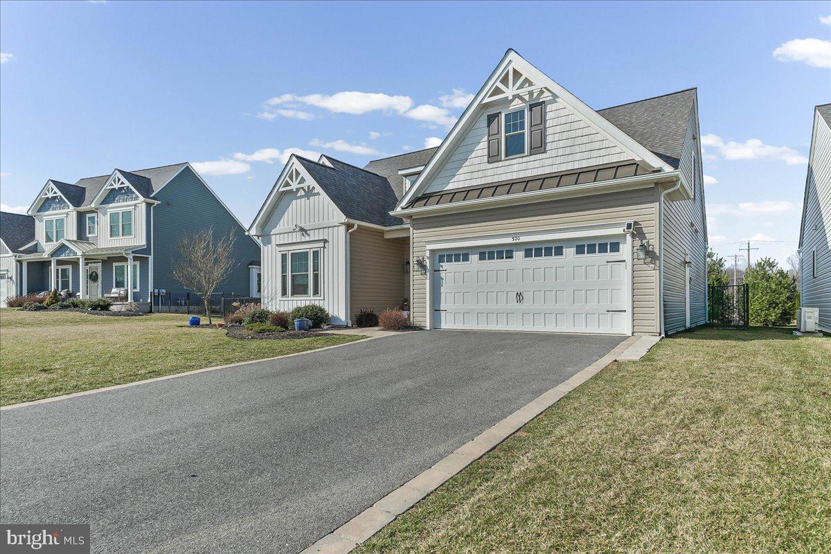 PINE VIEW ESTATES - Residential