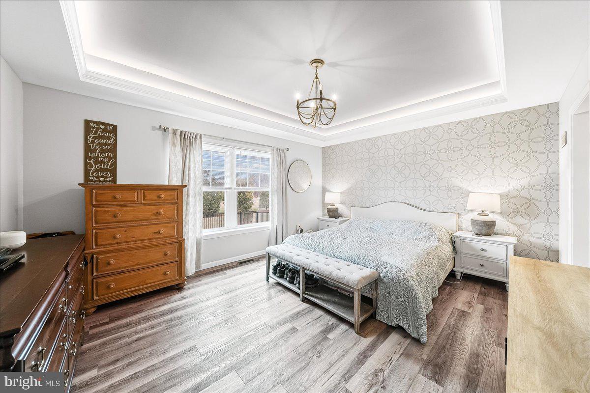 PINE VIEW ESTATES - Residential