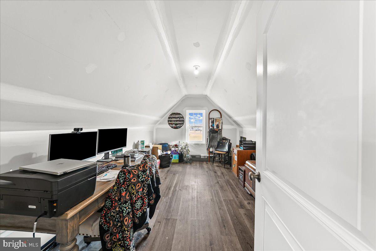 PINE VIEW ESTATES - Residential