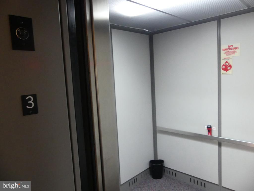 KINGS CROSSING - Residential