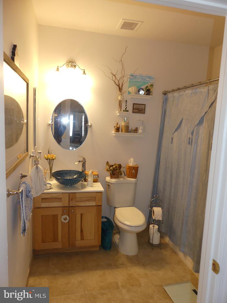 KINGS CROSSING - Residential