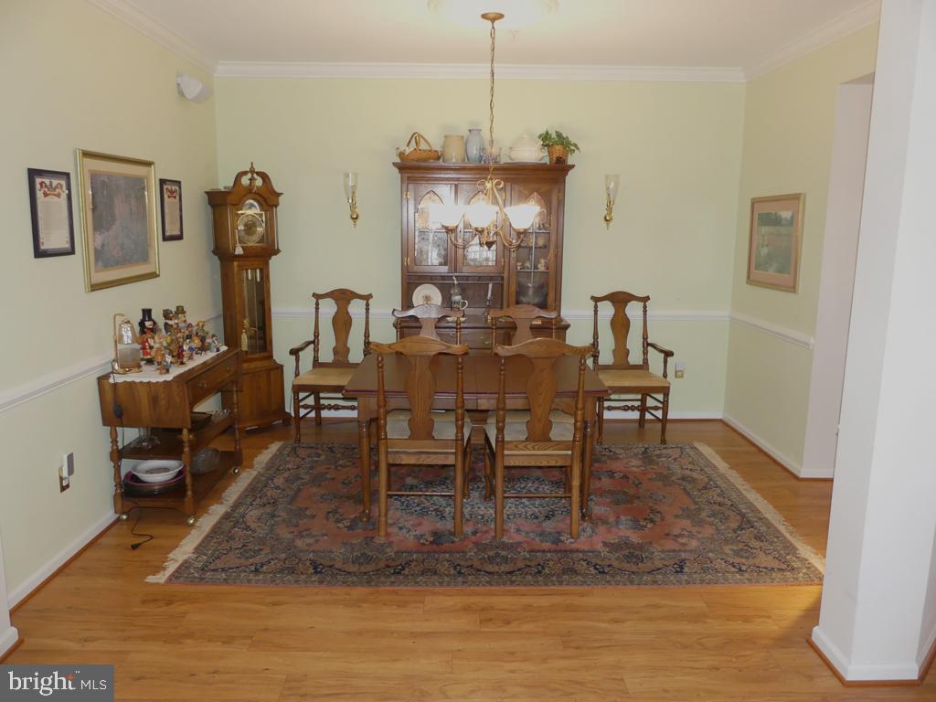 KINGS CROSSING - Residential