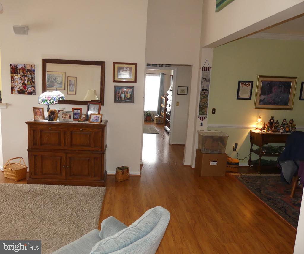 207 3A KINGS CROSSING CIRCLE 81