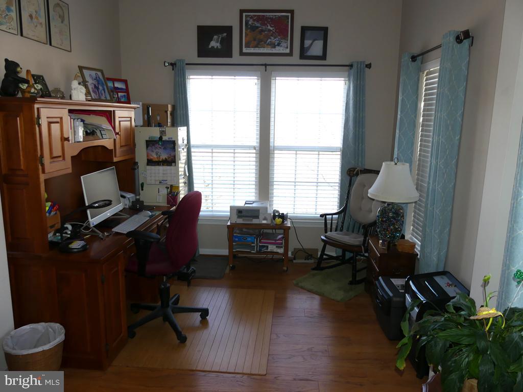 KINGS CROSSING - Residential