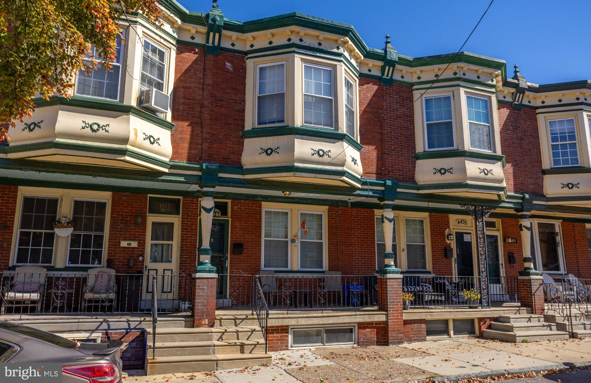 4437 MITCHELL STREET