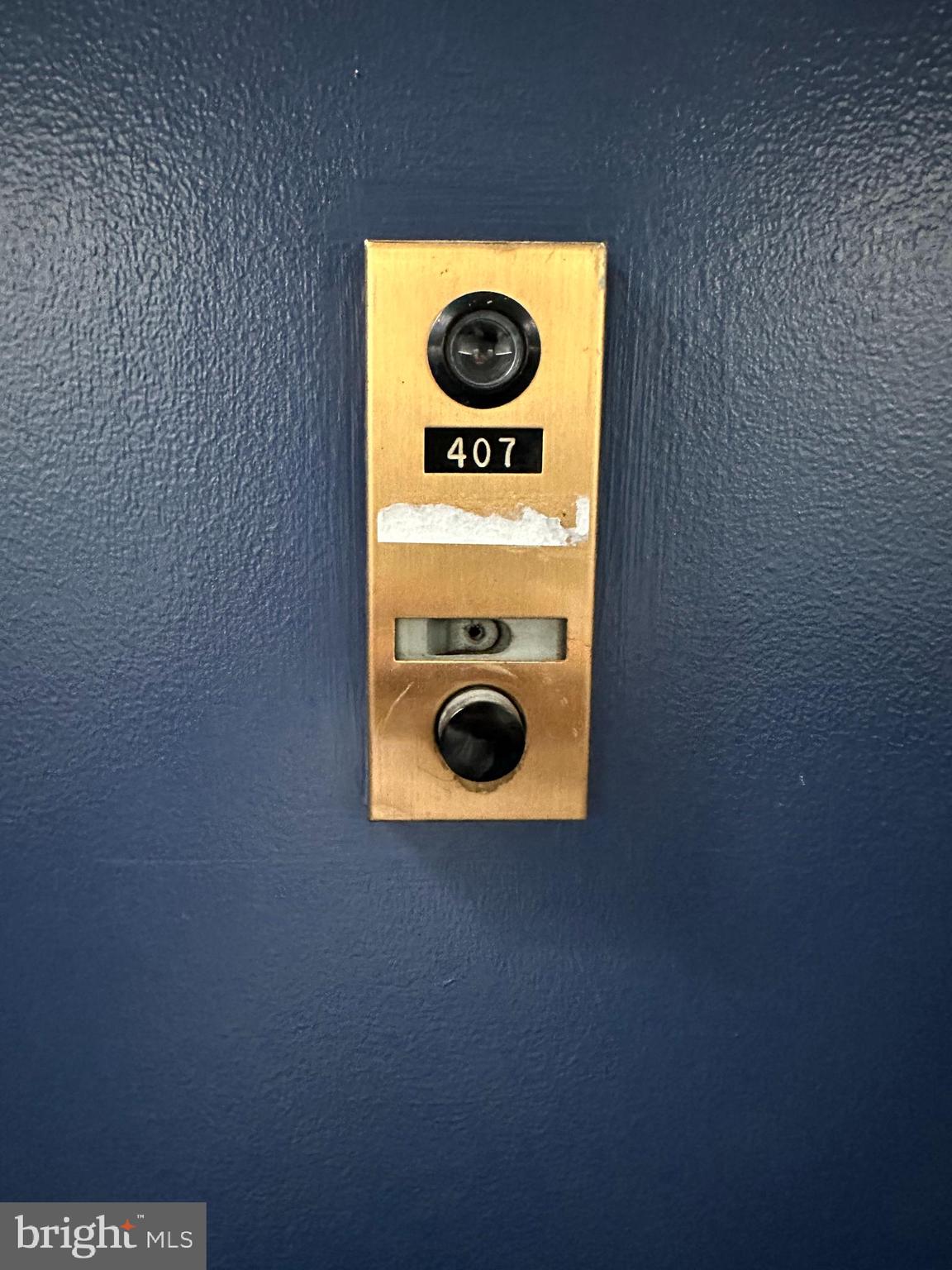 THE RIDGELY - Residential