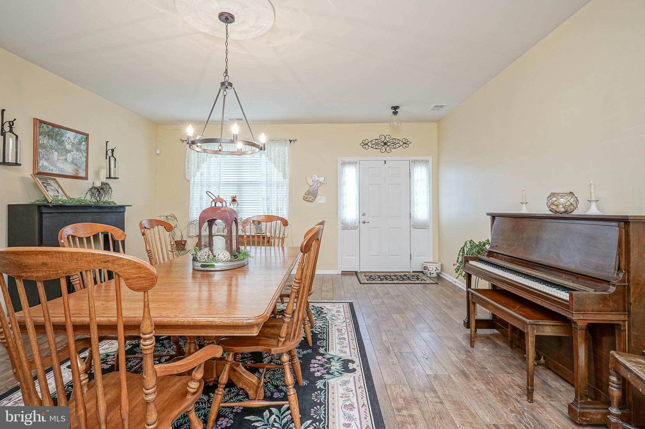 50 W DEHART AVENUE