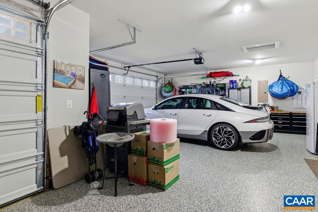 SPRING CREEK - Residential