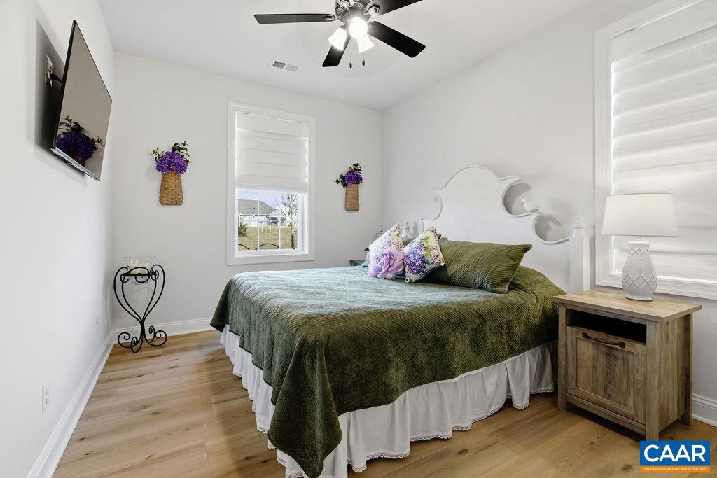 SPRING CREEK - Residential