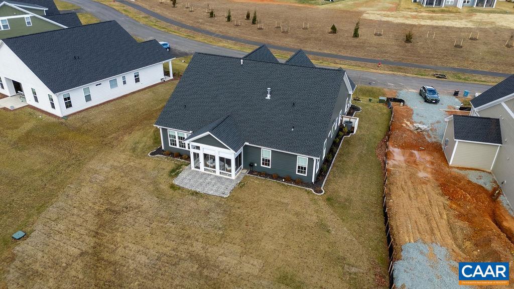 SPRING CREEK - Residential