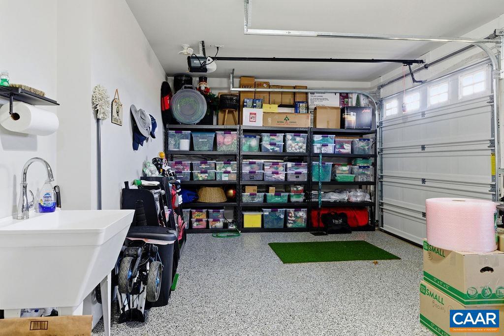 SPRING CREEK - Residential