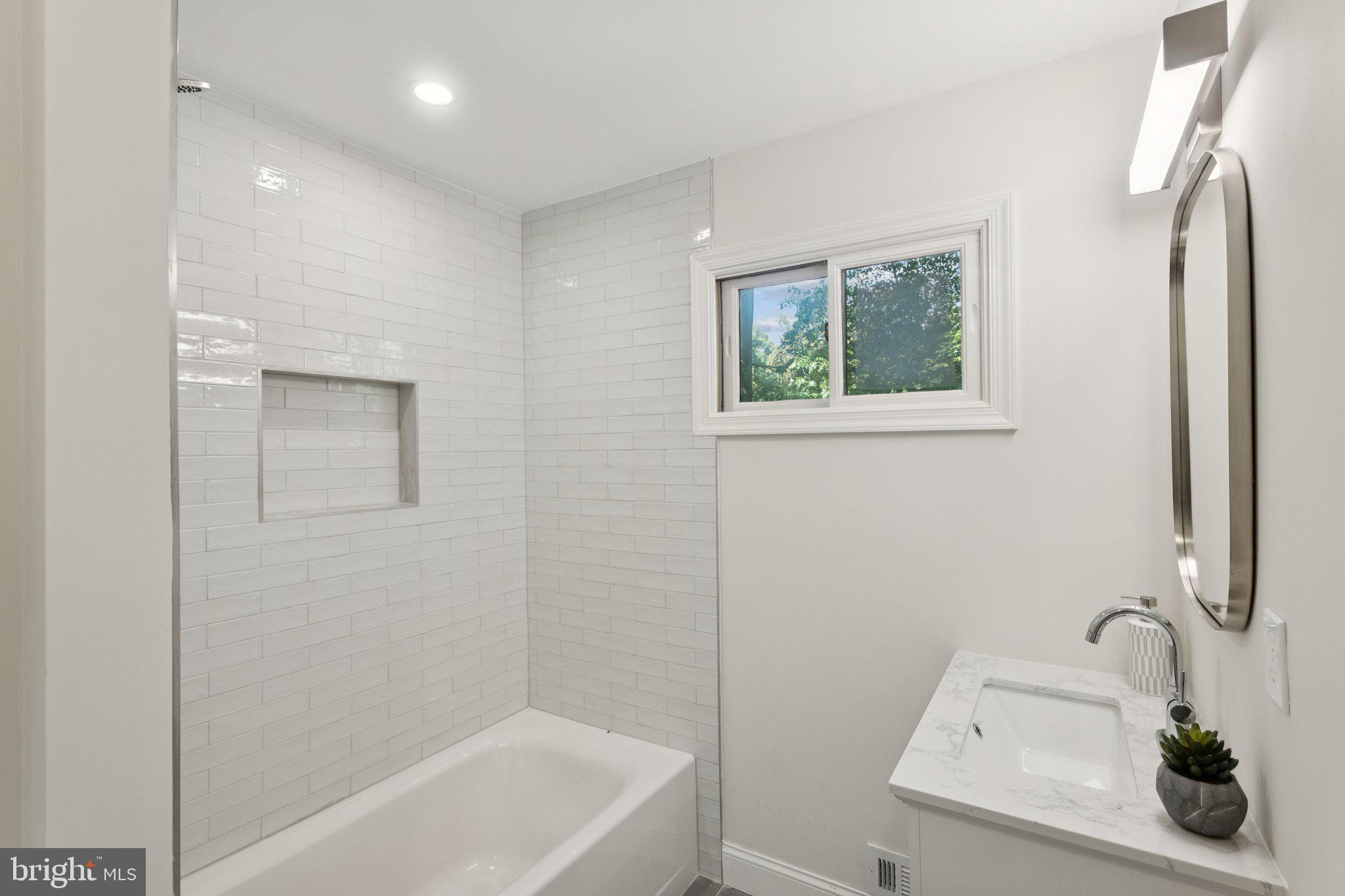 NORTH BETHESDA - Residential