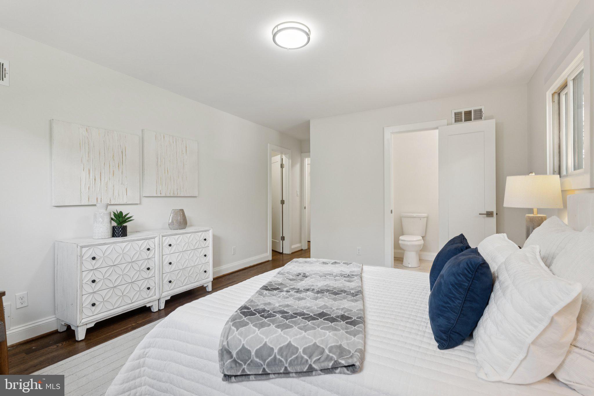 NORTH BETHESDA - Residential