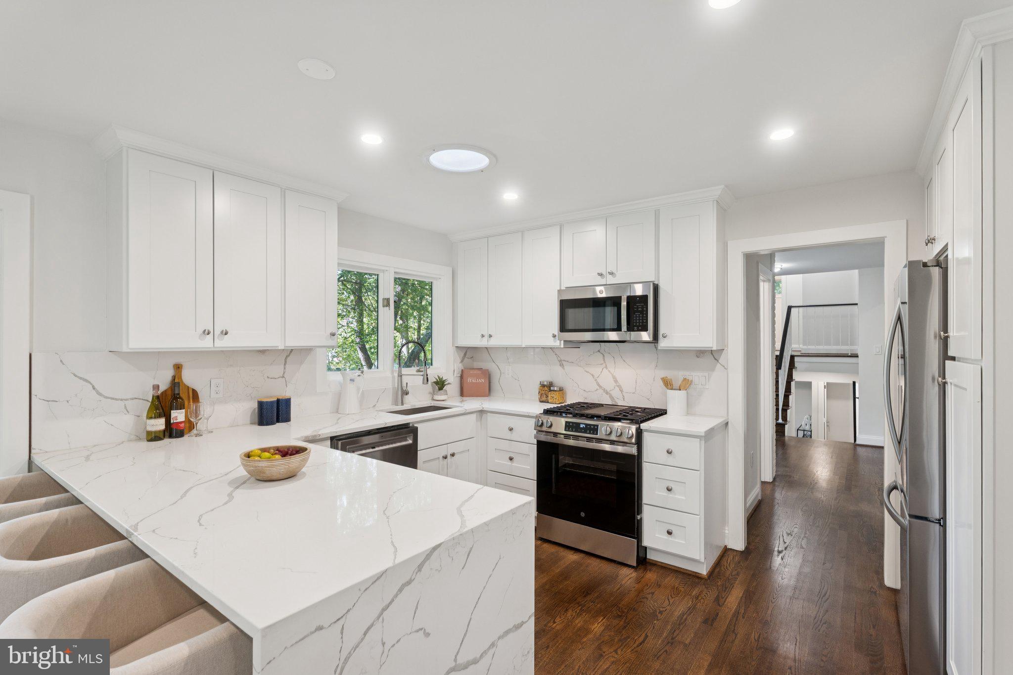 NORTH BETHESDA - Residential