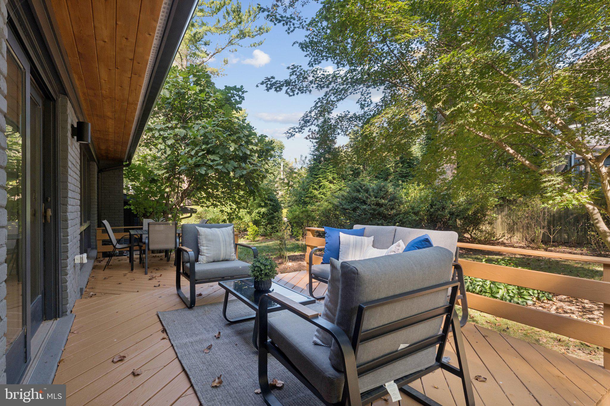 NORTH BETHESDA - Residential