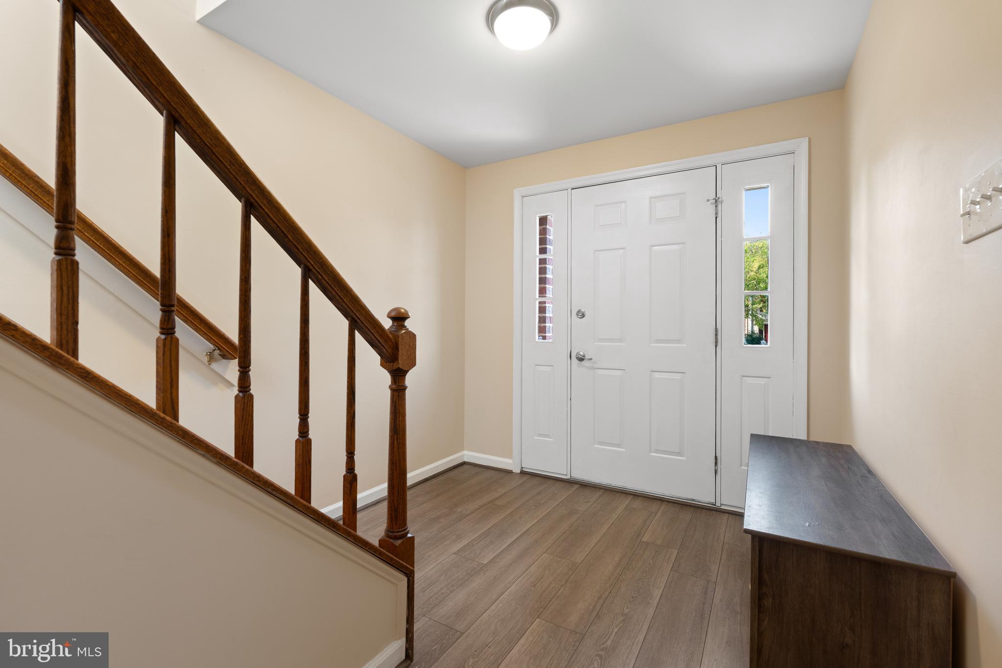 WATERSIDE - Residential