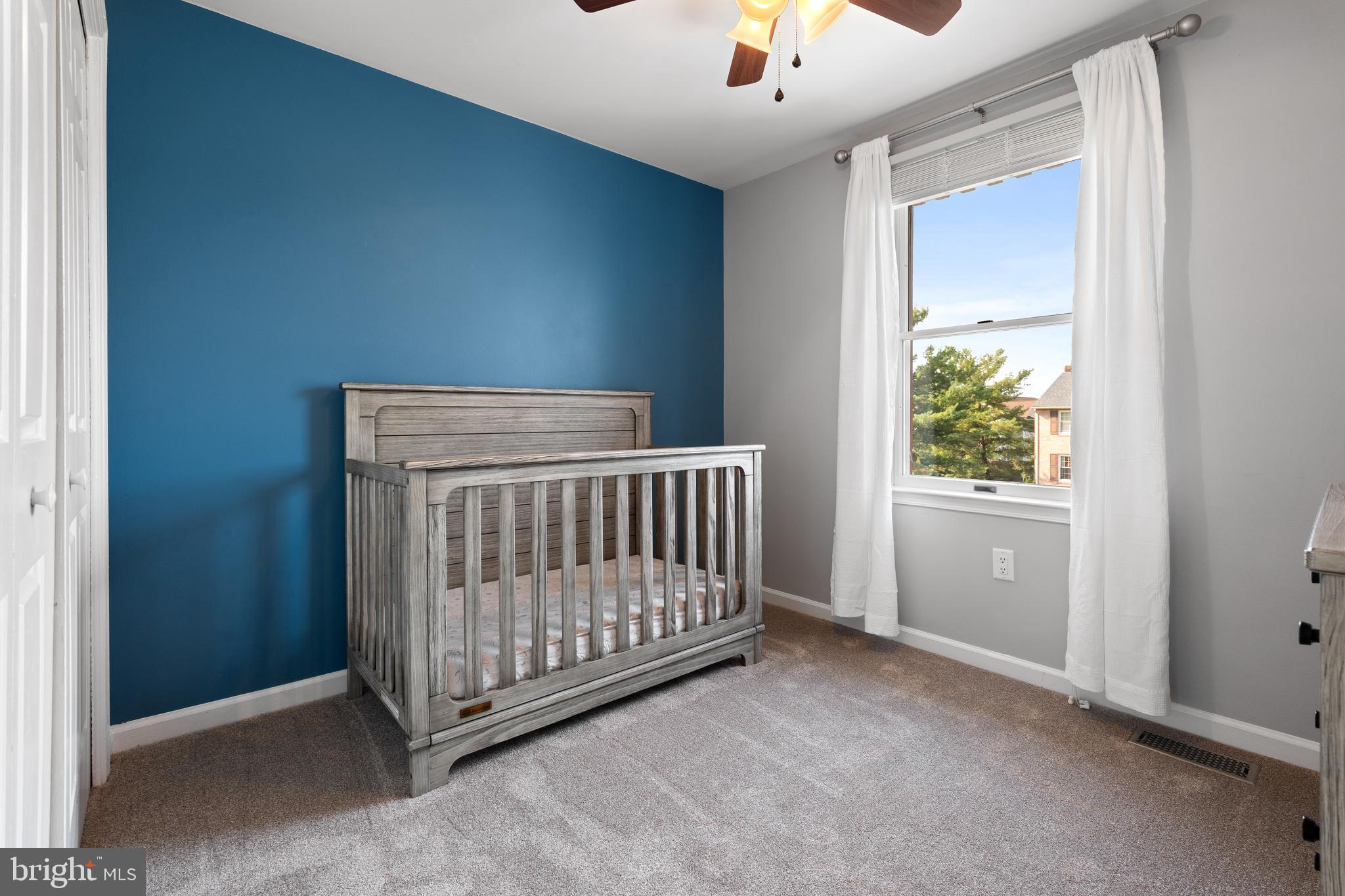 WATERSIDE - Residential