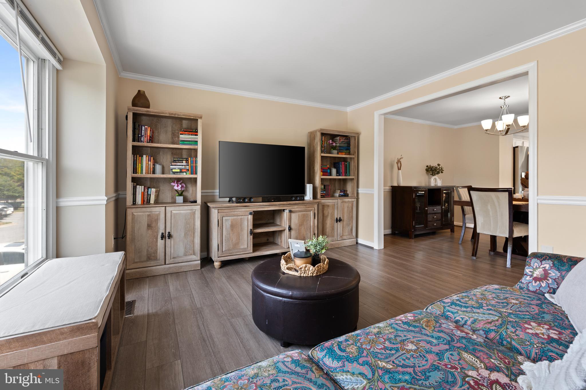 WATERSIDE - Residential