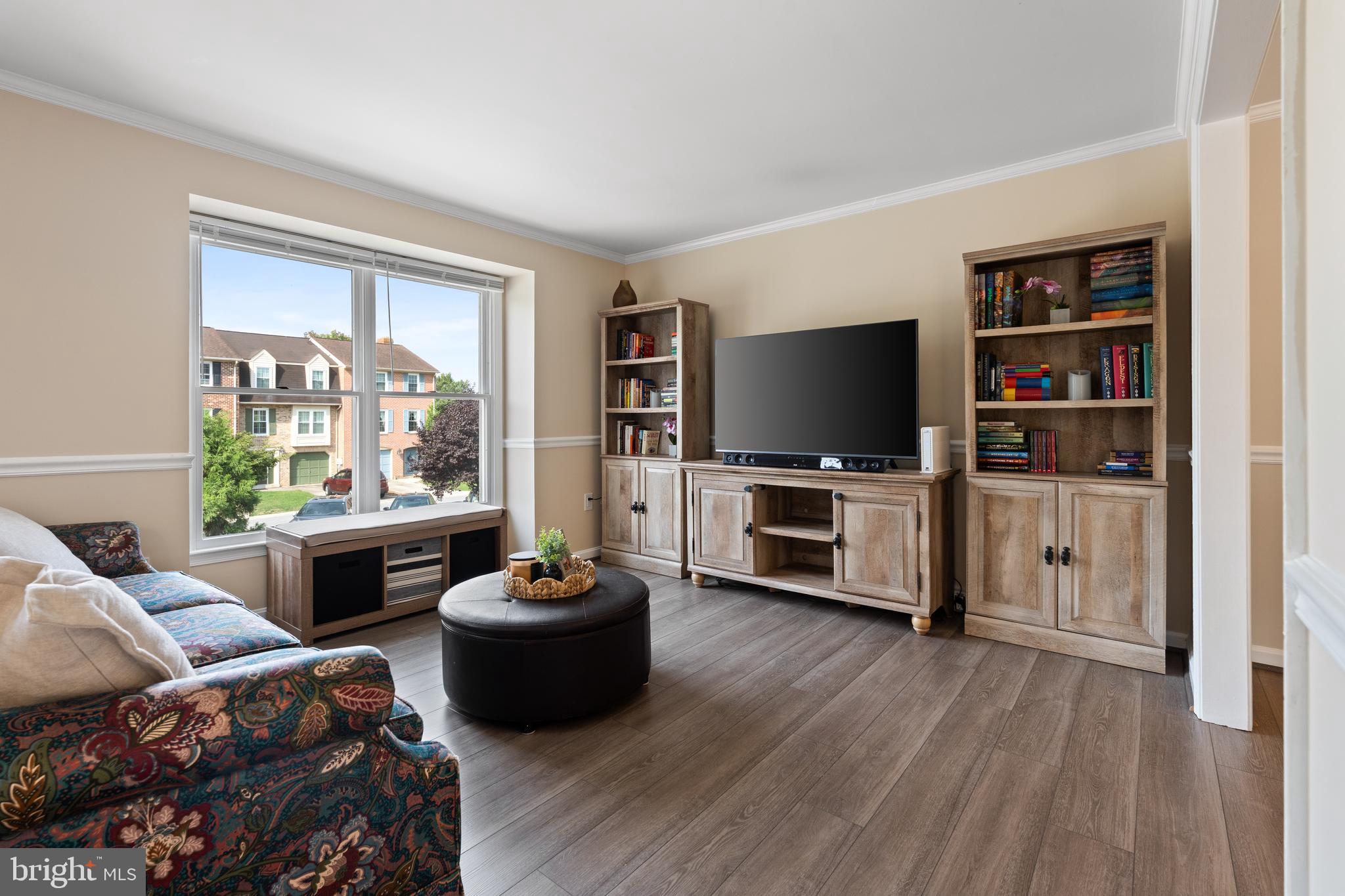 WATERSIDE - Residential