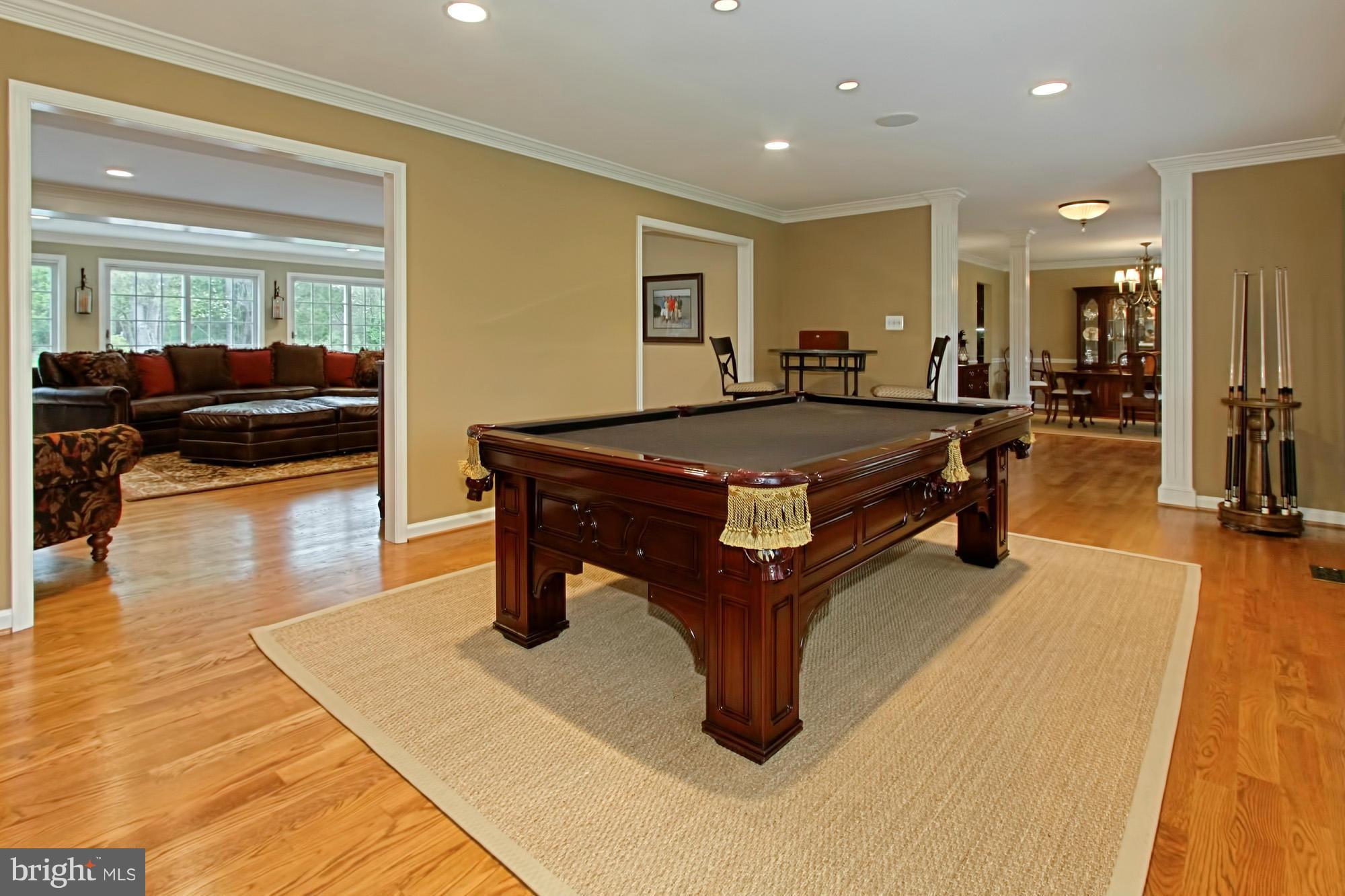 COLCHESTER HUNT - Residential