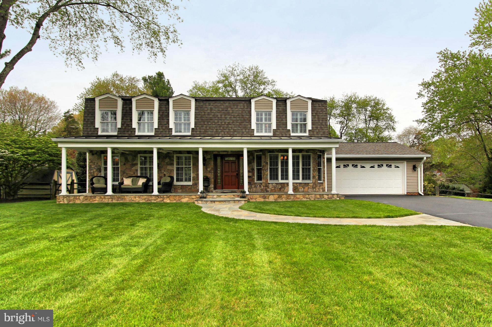 COLCHESTER HUNT - Residential