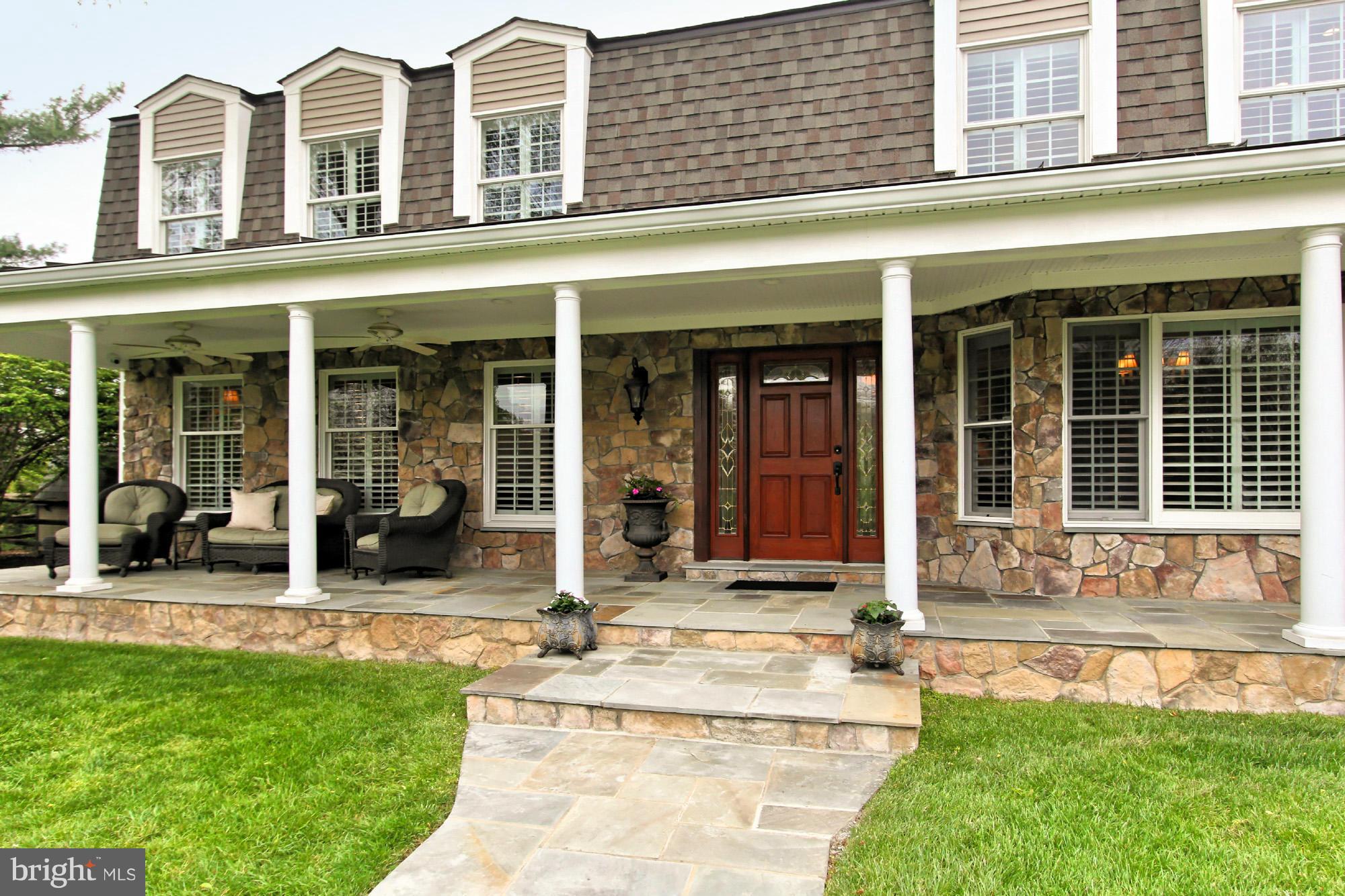 COLCHESTER HUNT - Residential