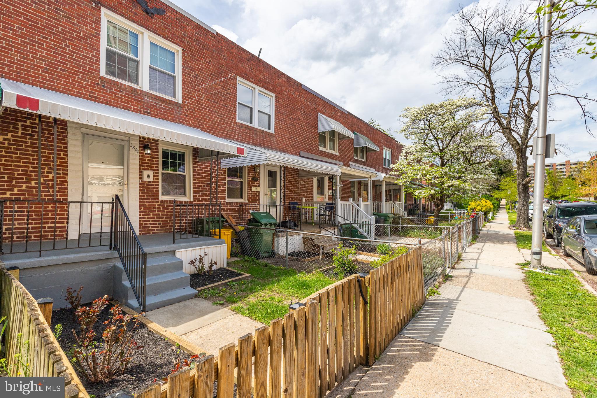 HAMPDEN HISTORIC DISTRICT - Residential