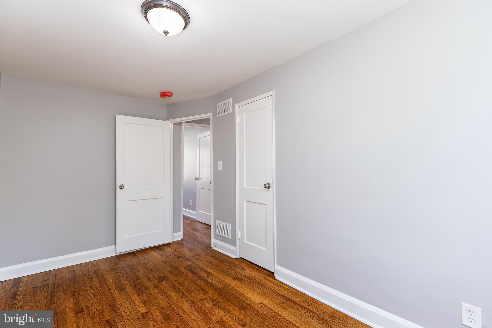 HAMPDEN HISTORIC DISTRICT - Residential