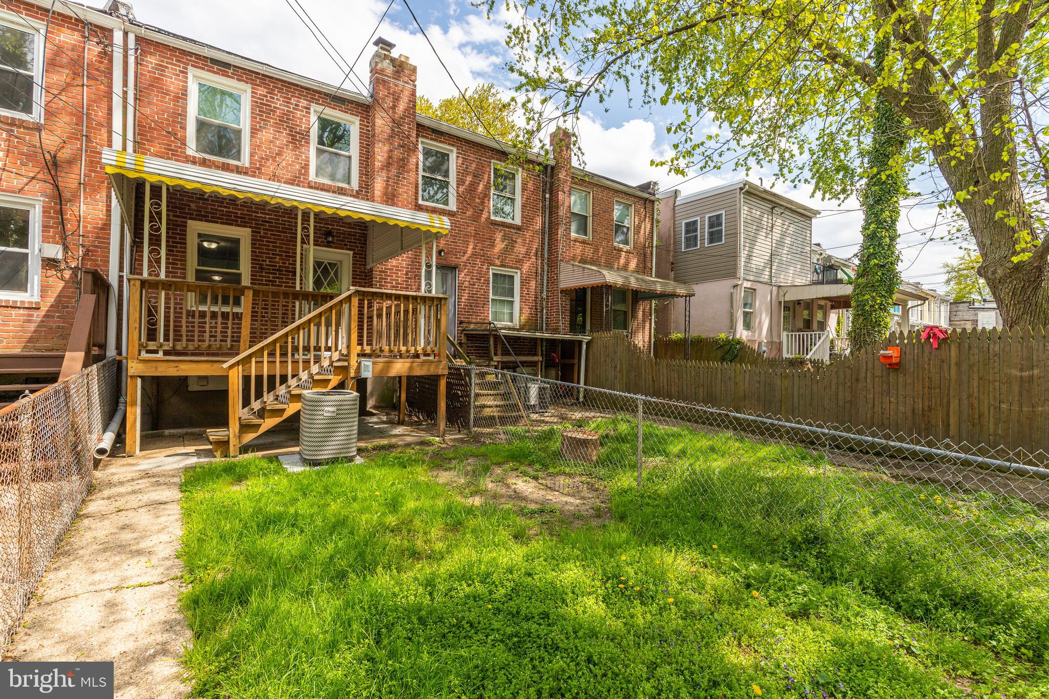 HAMPDEN HISTORIC DISTRICT - Residential