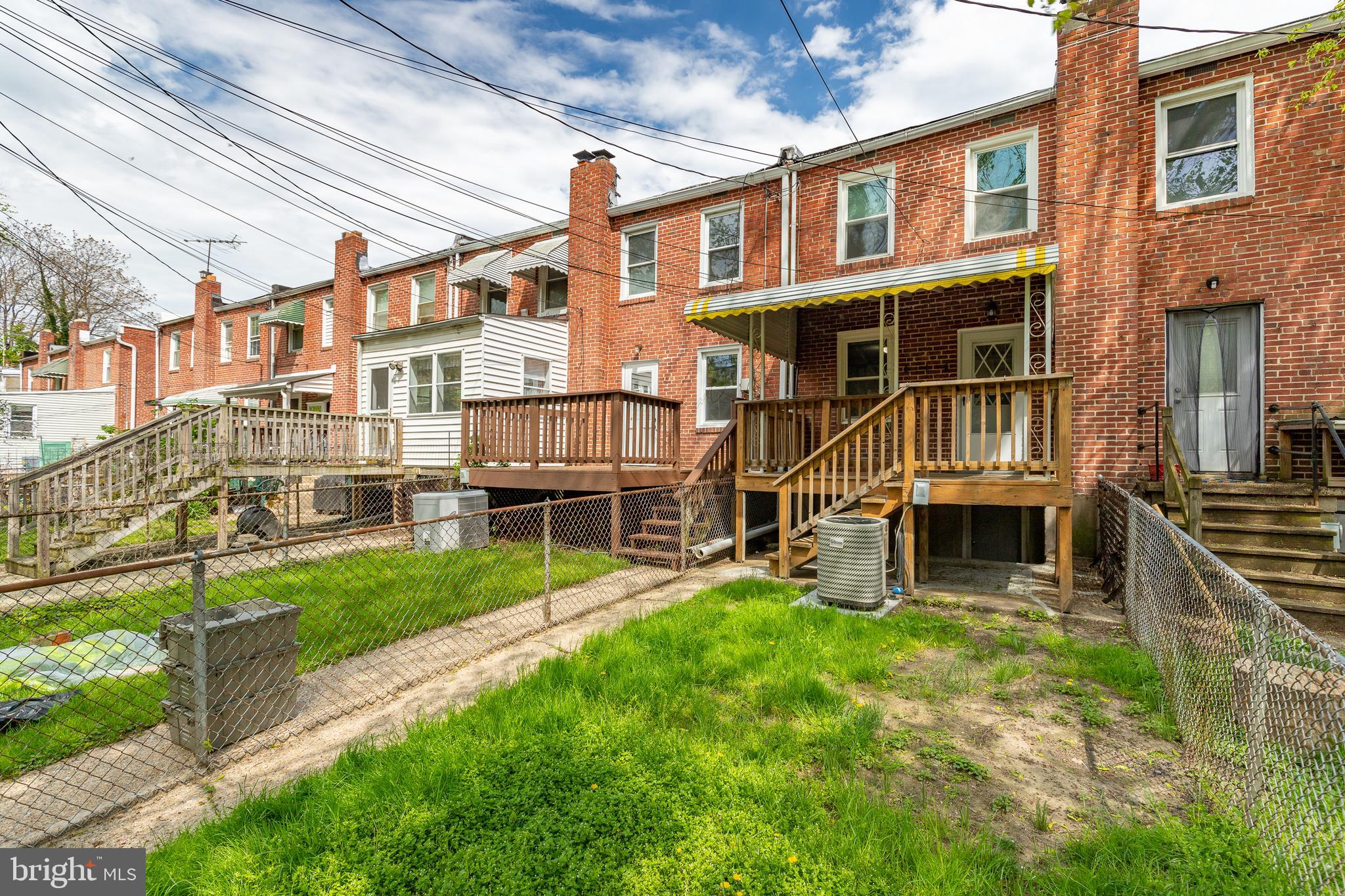 HAMPDEN HISTORIC DISTRICT - Residential