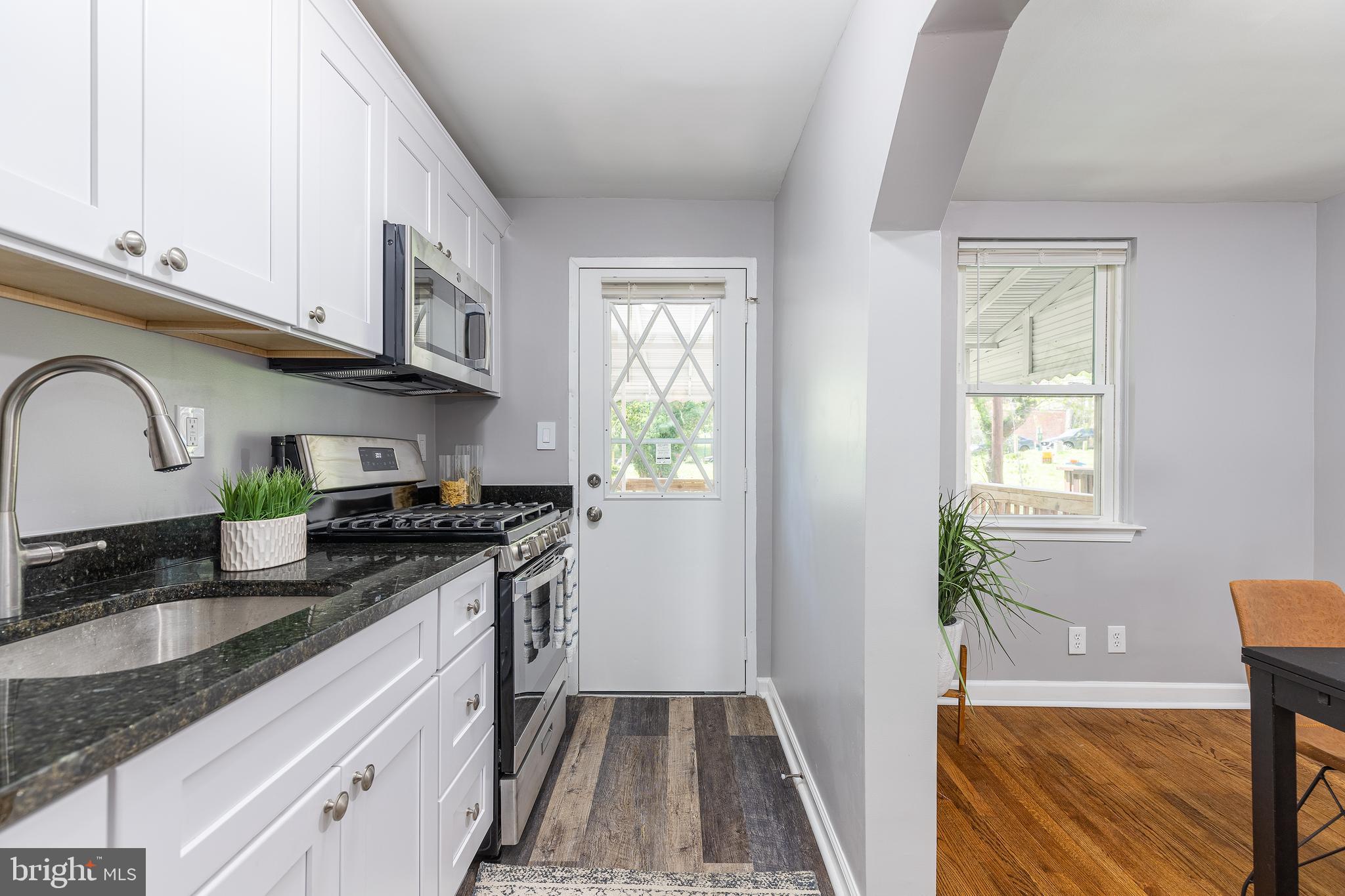 HAMPDEN HISTORIC DISTRICT - Residential