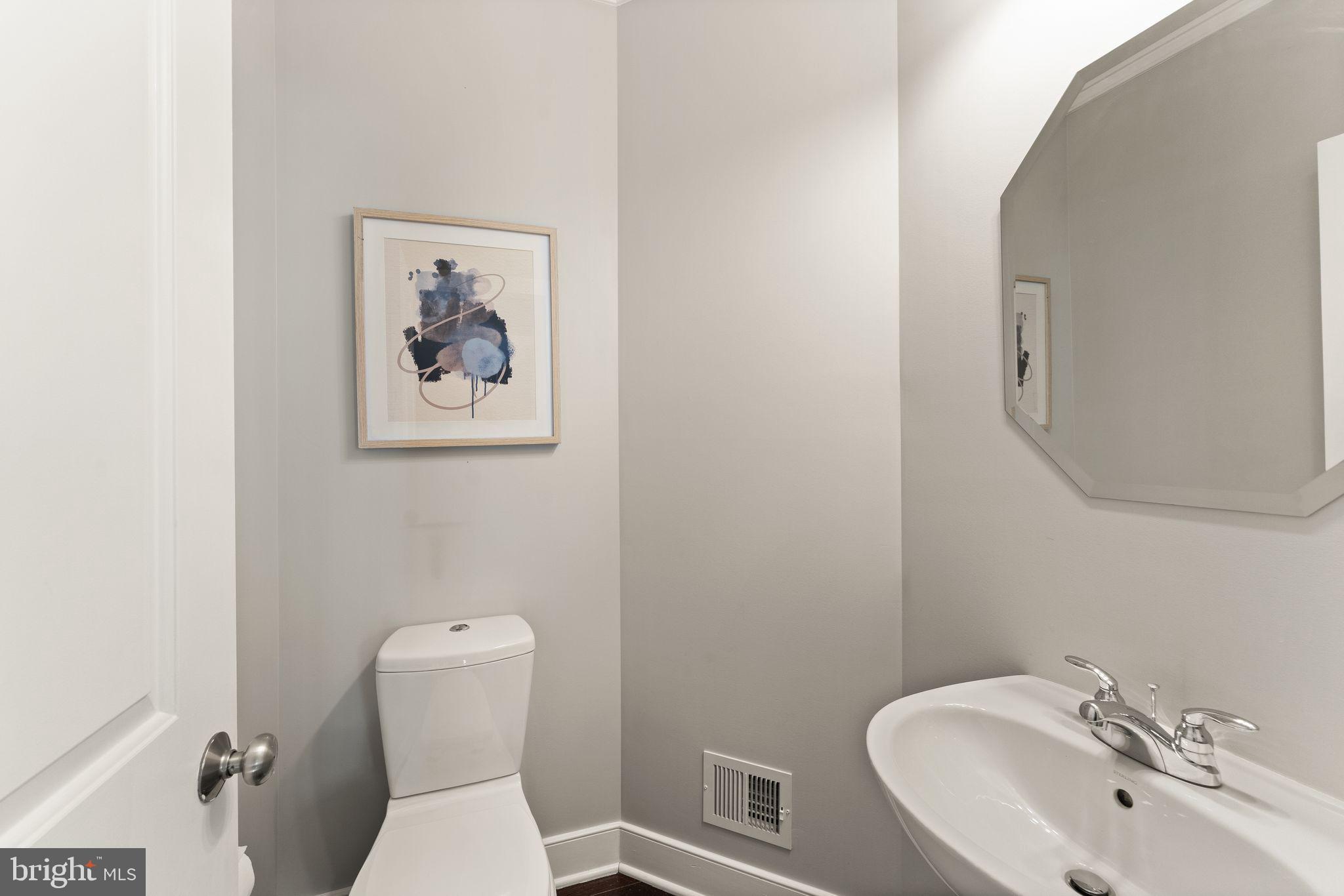 MOSAIC AT MERRIFIELD - Residential