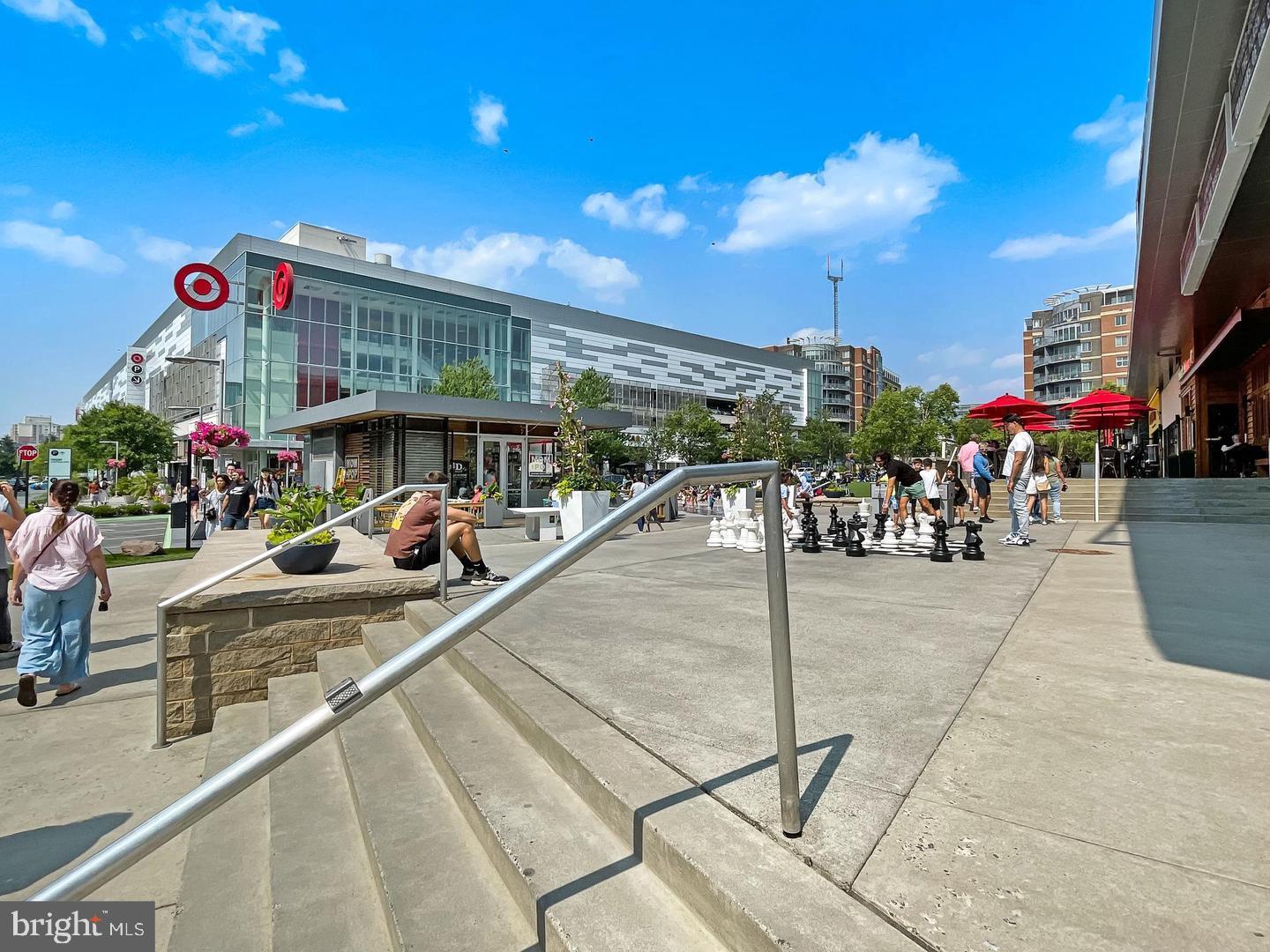 MOSAIC AT MERRIFIELD - Residential