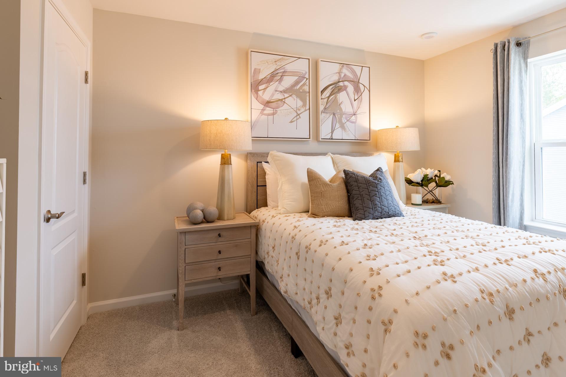 4202 CRESTED VIEW