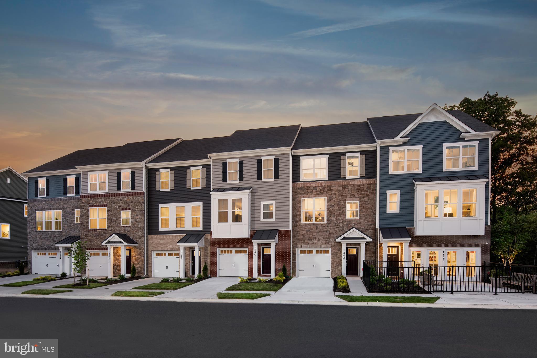 4202 CRESTED VIEW