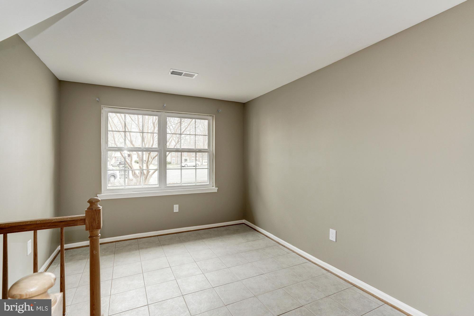 LAKE RIDGE - Residential Lease